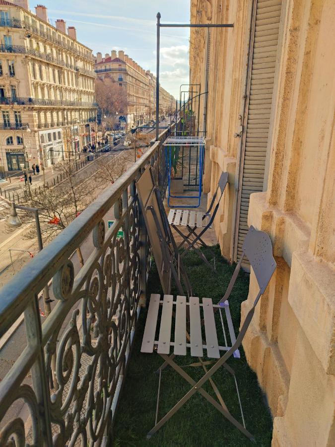 Appartemment Rue De La Republique, Joli Et Moderne Au Coeur Du Centre Marseille Kültér fotó