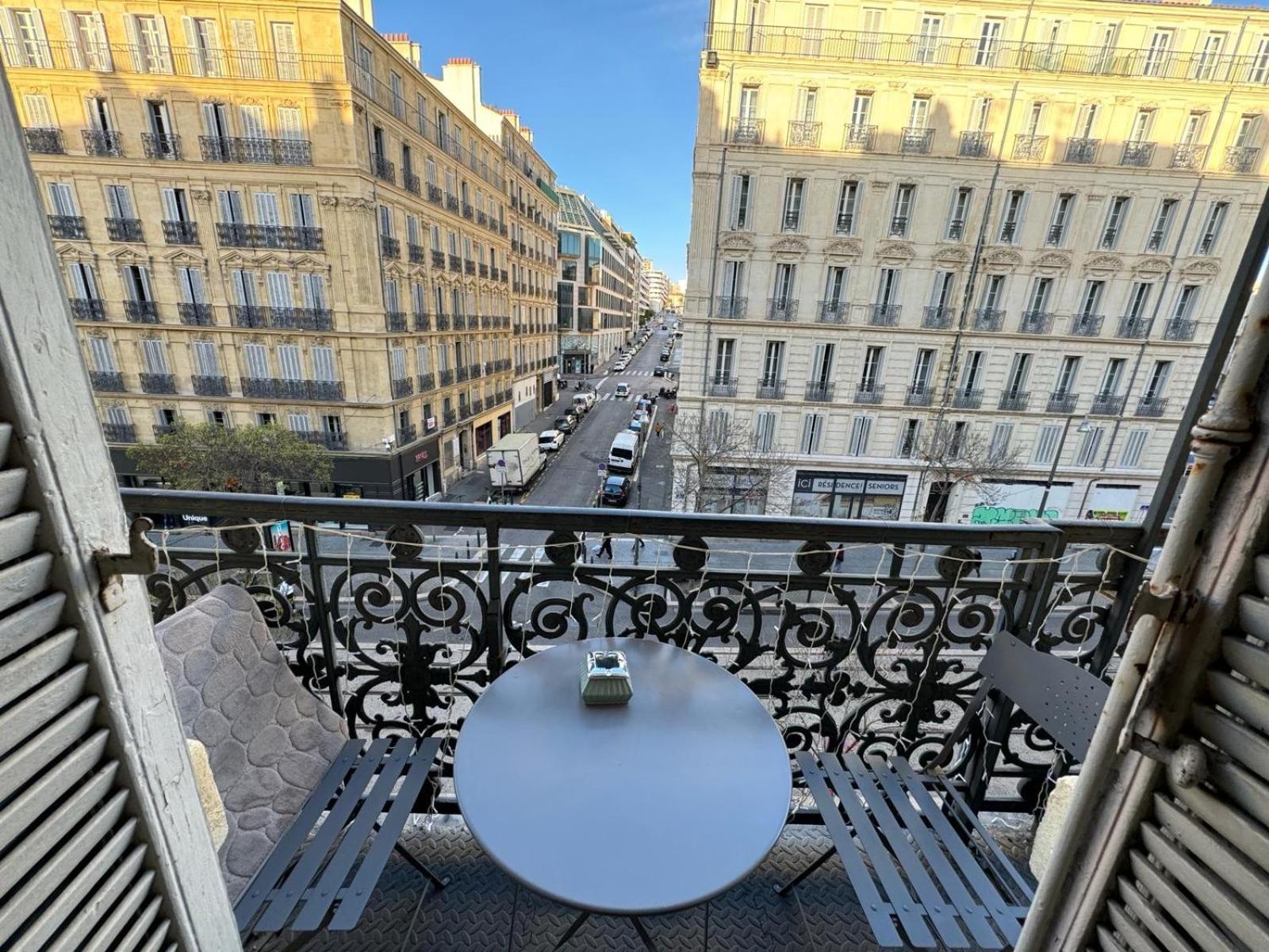 Appartemment Rue De La Republique, Joli Et Moderne Au Coeur Du Centre Marseille Kültér fotó